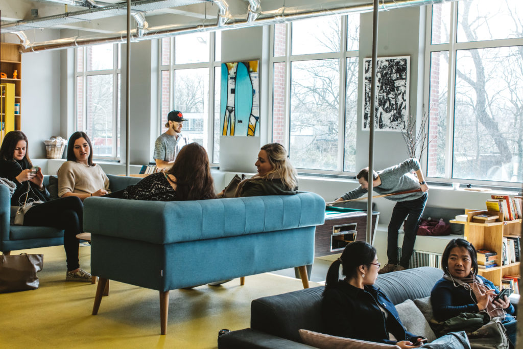 Come organizzare un viaggio low cost - Risparmia sull'alloggio - ArTravel