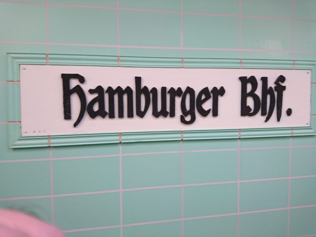 Hamburger Bahnhof - Insegna - ArTravel